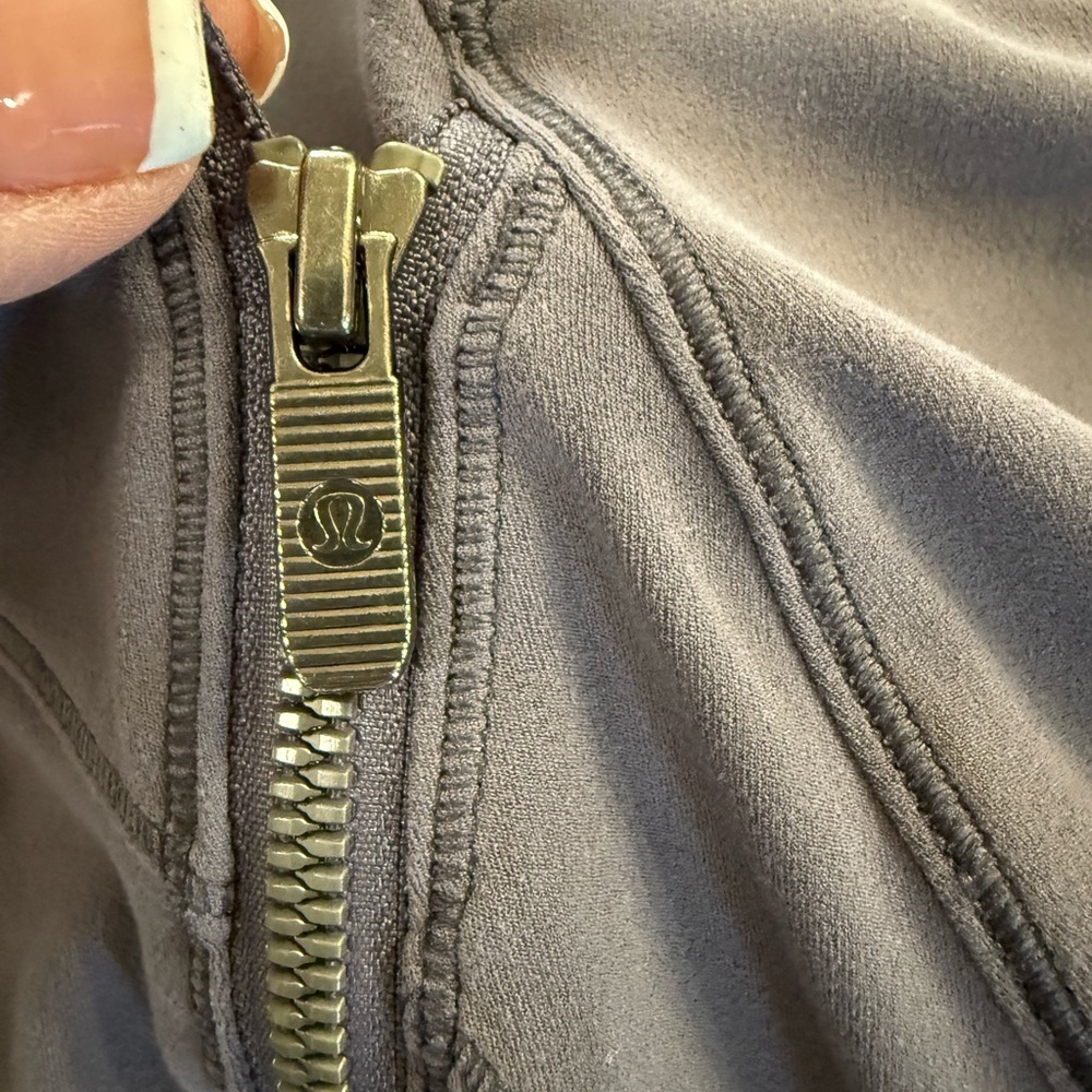 lululemon athletica purple jacket~ - Picture 2 of 6